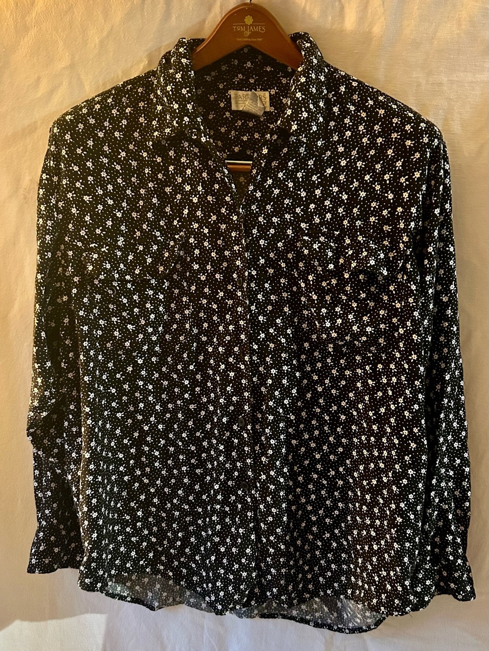 Vintage Partners Woman Black Ditsy Floral Rayon Button-Down Blouse 1X